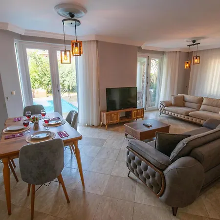 Sunset Club Aqualettings Starfish 3 빌라