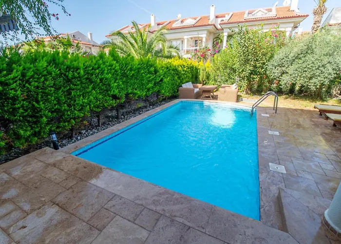 Sunset Club Aqualettings Starfish 3 Villa *